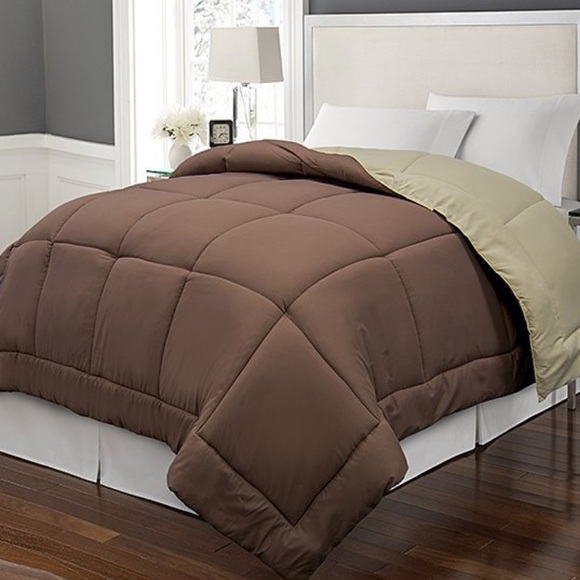 Chocolate & Khaki Lightweight Down-Alt Comforter - Picture 2 of 2